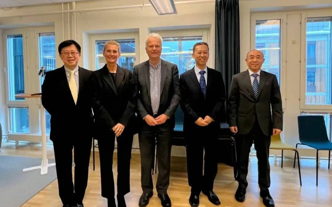 中国驻瑞典大使崔爱民参观哈马碧生态城，并与IVL瑞典环境科学研究院深入交流
